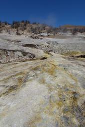 Sulfur below, obsidian above [mon may 29 13:23:24 mdt 2017]